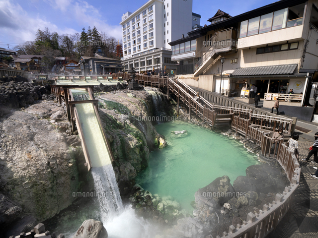 草津温泉 湯畑 群馬県[10511010150]の写真・イラスト素材｜アマナ