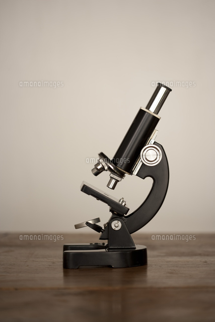 顕微鏡 の写真素材 イラスト素材 アマナイメージズ