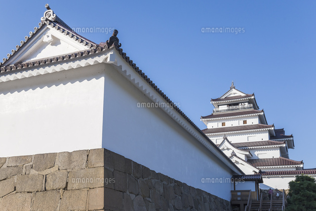 鶴ヶ城 会津若松城 の写真素材 イラスト素材 アマナイメージズ