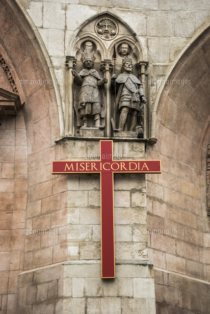シルバー聖母像 赤い十字架付き 赤い十字架/聖水盤 A | quelque jour（フランスアンティーク＆ブロカント）