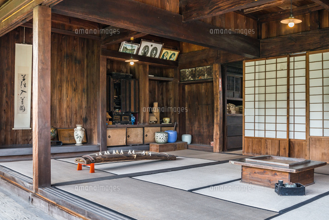 知覧型二ツ家民家屋内風景 の写真素材 イラスト素材 アマナイメージズ