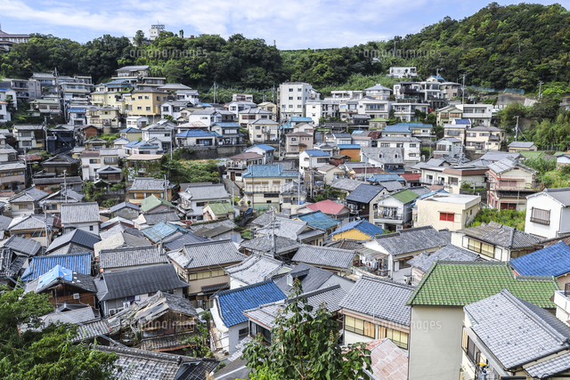 海辺の町の風景画 - PIXTA 海辺の町 港町 ウォーターフロントの