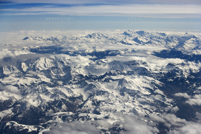 スイス アルプス 空撮[10575000345]の写真・イラスト素材