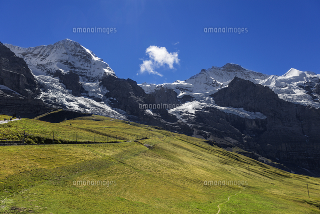 スイス ユングフラウヨッホ の写真素材 イラスト素材 アマナイメージズ スイス ユングフラウヨッホ の写真素材 イラスト素材 アマナイメージズ