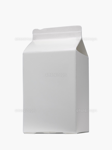 牛乳パック の写真素材 イラスト素材 アマナイメージズ