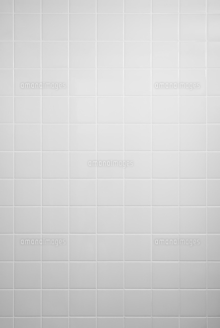 白いタイルの壁 の写真素材 イラスト素材 アマナイメージズ