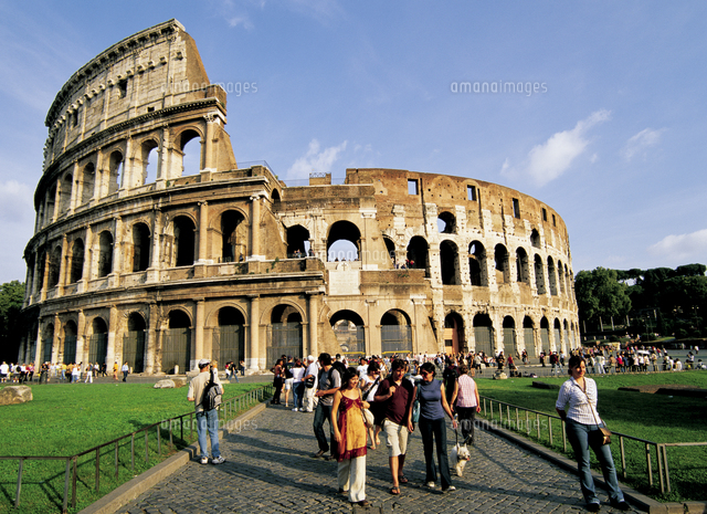 ローマのコロッセオ の写真素材 イラスト素材 アマナイメージズ
