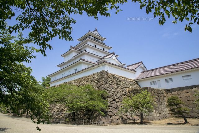 会津若松の鶴ヶ城 の写真素材 イラスト素材 アマナイメージズ