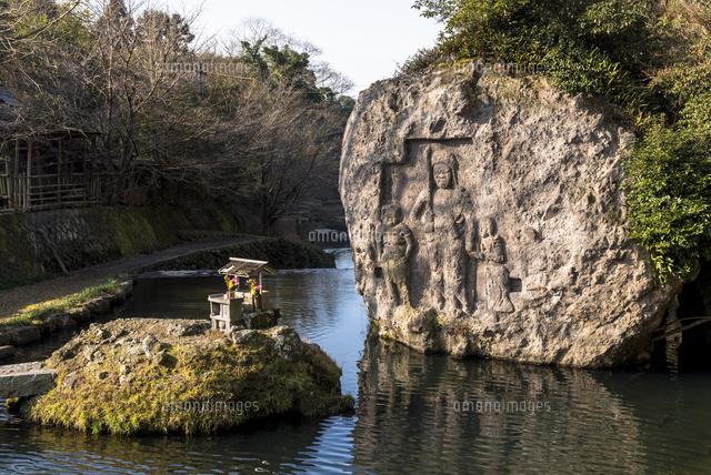 豊後高田市の川中不動 の写真素材 イラスト素材 アマナイメージズ