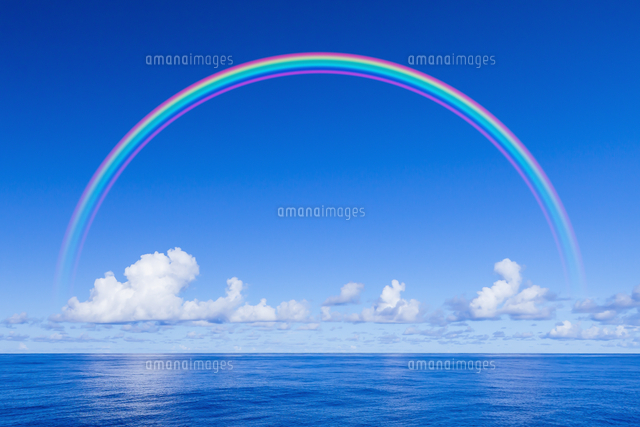 海と雲と虹のイメージ[10624000073]の写真・イラスト素材｜アマナ