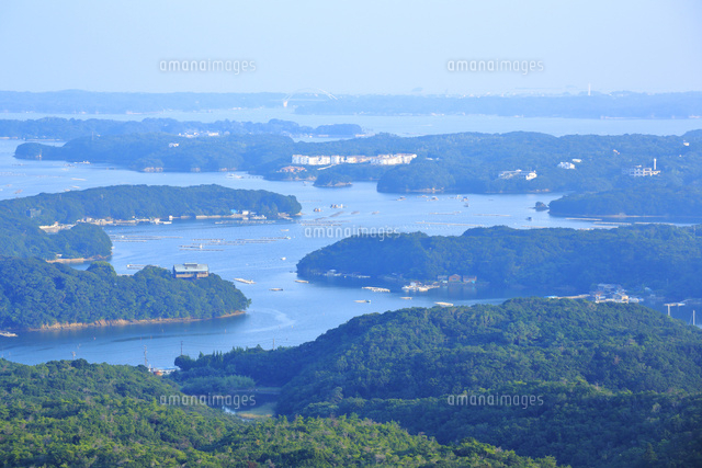 志摩 横山展望台から望む夏の英虞湾 の写真素材 イラスト素材 アマナイメージズ