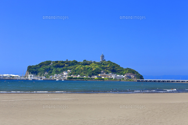 新緑の江の島 の写真素材 イラスト素材 アマナイメージズ