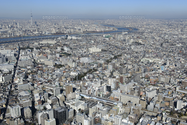葛西駅空撮 南東側より船堀 スカイツリー方面 の写真素材 イラスト素材 アマナイメージズ