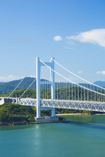 鷲羽山より瀬戸大橋 の写真素材 イラスト素材 アマナイメージズ