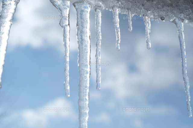 氷柱 の写真素材 イラスト素材 アマナイメージズ