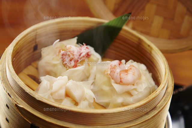 3種類のシュウマイ の写真素材 イラスト素材 アマナイメージズ