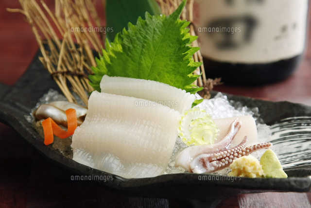 イカの刺身 の写真素材 イラスト素材 アマナイメージズ