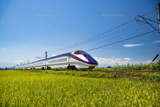 山形新幹線つばさ の写真素材 イラスト素材 アマナイメージズ