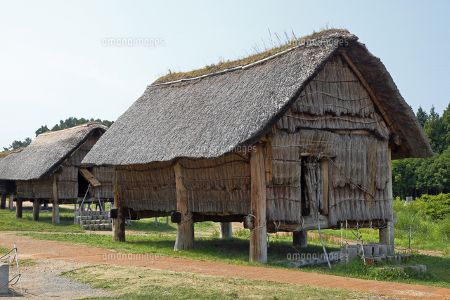 8月 三内丸山遺跡 縄文時代の証拠 の写真素材 イラスト素材 アマナイメージズ 8月 三内丸山遺跡 縄文時代の証拠 の写真素材 イラスト素材 アマナイメージズ