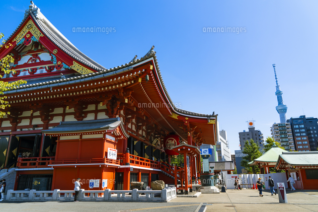 浅草 浅草寺 お寺の風景 の写真素材 イラスト素材 アマナイメージズ