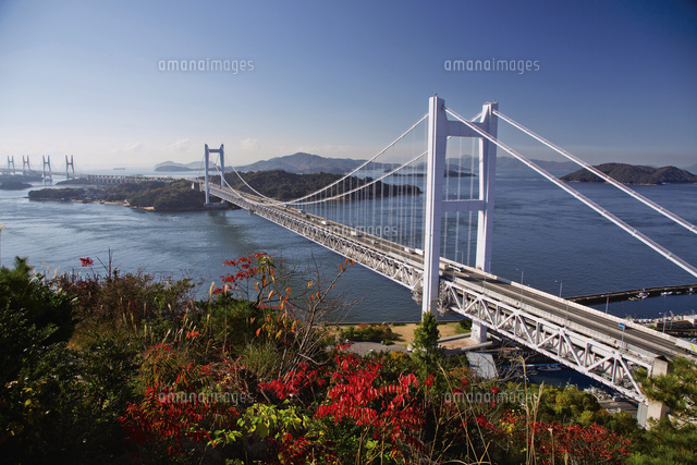 秋の瀬戸大橋 の写真素材 イラスト素材 アマナイメージズ