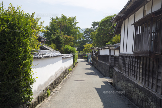 世界遺産 萩城下町の町並み 江戸屋横町 の写真素材 イラスト素材 アマナイメージズ
