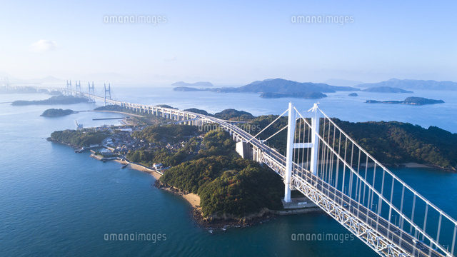 上空から眺める瀬戸大橋 の写真素材 イラスト素材 アマナイメージズ