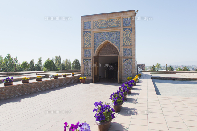 ウルグ ベク天文台の外観 の写真素材 イラスト素材 アマナイメージズ