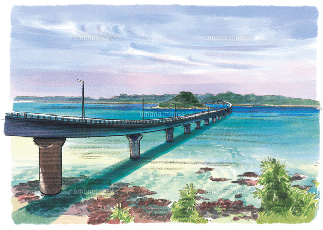 角島大橋から望むエメラルドグリーンの海と山々[10790019832]の写真