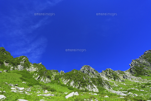 中央アルプス 千畳敷カール の写真素材 イラスト素材 アマナイメージズ