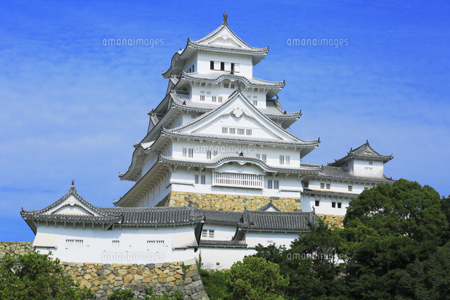 姫路城天守閣 の写真素材 イラスト素材 アマナイメージズ