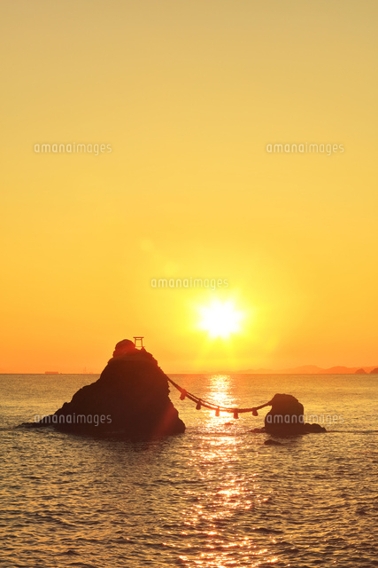 【伊勢二見ヶ浦夫婦岩】野村文挙 1014 正月旭 掛け軸 肉筆 伊勢二見ヶ浦夫婦岩】野村文挙 1014 正月旭 掛け軸 肉筆