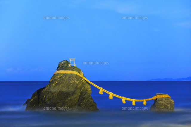 【伊勢二見ヶ浦夫婦岩】野村文挙 1014 正月旭 掛け軸 肉筆 二見浦 | 観光スポット | 観光三重(かんこうみえ)