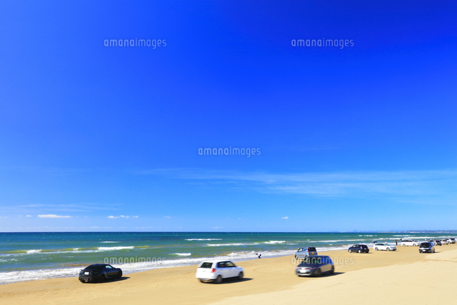 千里浜なぎさドライブウェイと日本海[10816005663]の写真・イラスト