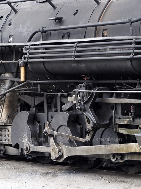 北米アメリカ合衆国コロラド州デュランゴシルバートン狭軌鉄道の蒸気機関車運転席 部側面を外側から見た風景 の写真素材 イラスト素材 アマナイメージズ