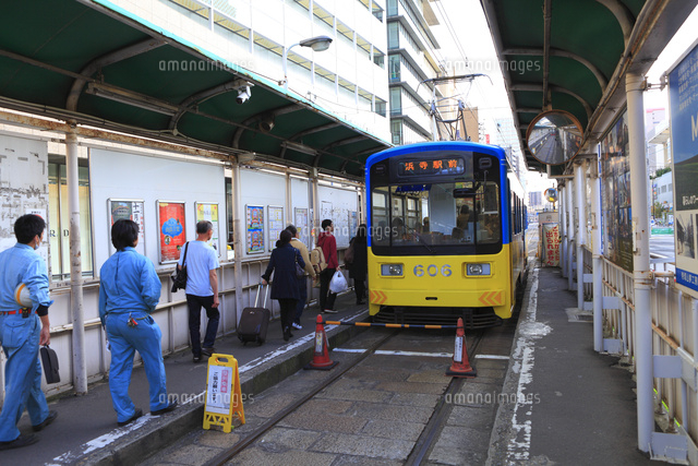 阪堺電車 天王寺駅前停留場 の写真素材 イラスト素材 アマナイメージズ 阪堺電車 天王寺駅前停留場 の写真素材 イラスト素材 アマナイメージズ