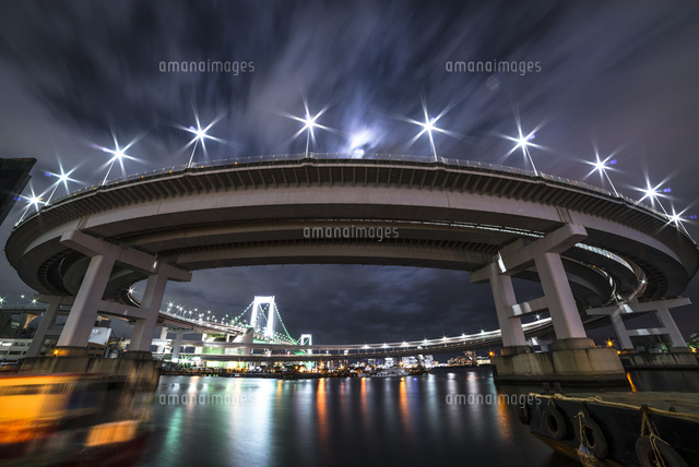 レインボーブリッジ夜景 芝浦 の写真素材 イラスト素材 アマナイメージズ