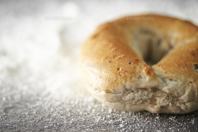 ベーグル の写真素材 イラスト素材 アマナイメージズ