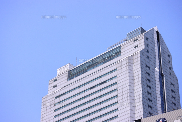日本電気本社ビル NECスーパータワーの正面玄関[10884003877]の写真