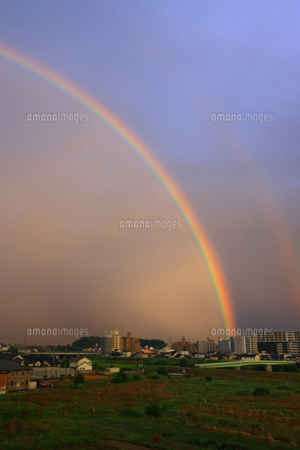 二重の虹(福虹)[10922009576]の写真・イラスト素材｜アマナイメージズ