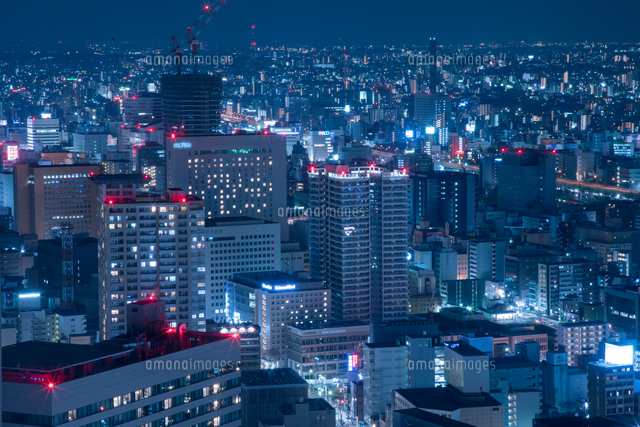 大都会の夜景 の写真素材 イラスト素材 アマナイメージズ