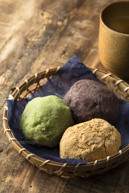 おはぎ の写真素材 イラスト素材 アマナイメージズ