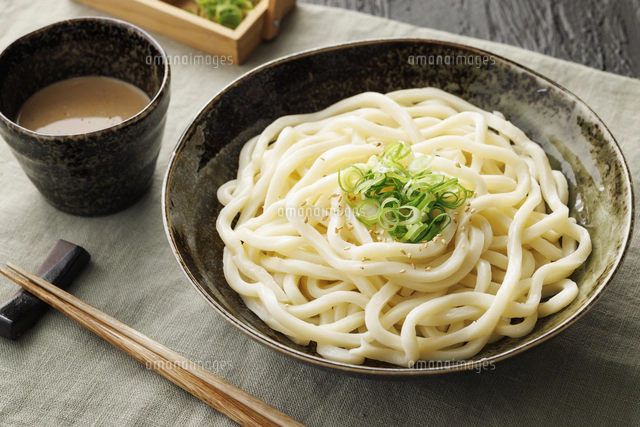 冷やしうどん[10998000869]の写真・イラスト素材｜アマナイメージズ