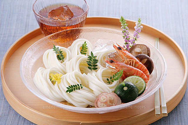 冷やしうどん[11002024551]の写真・イラスト素材｜アマナイメージズ
