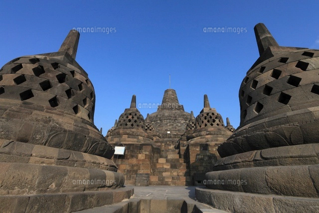 ボロブドゥール寺院のレリーフ[11002061544]の写真・イラスト素材
