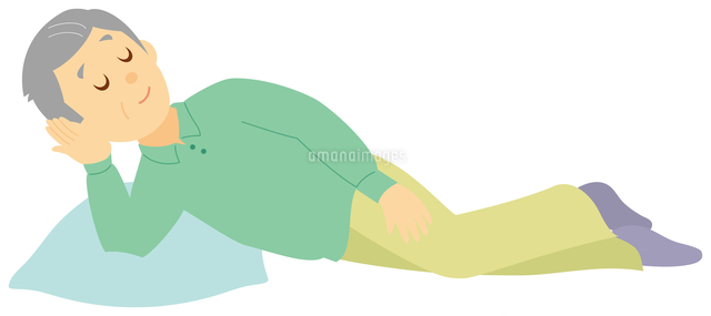 寝そべる老人男性 11002062547 の写真素材 イラスト素材 アマナイメージズ