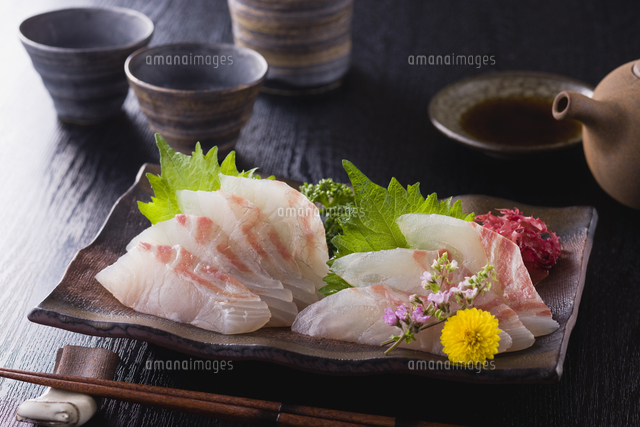鯛の刺身 の写真素材 イラスト素材 アマナイメージズ