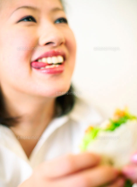 舌なめずり