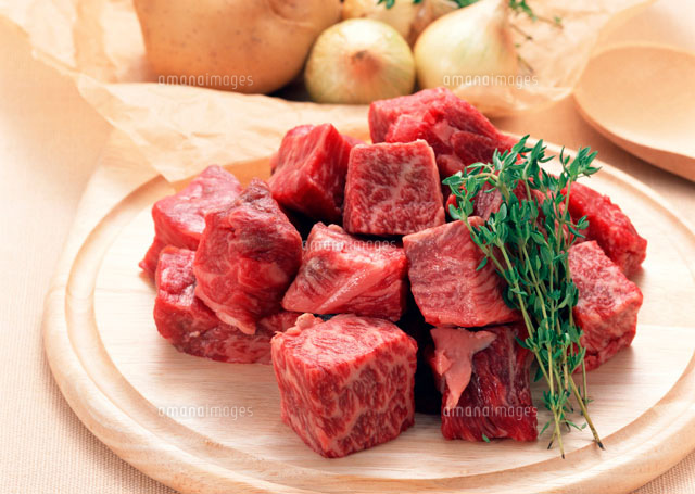 牛モモ肉 の写真素材 イラスト素材 アマナイメージズ