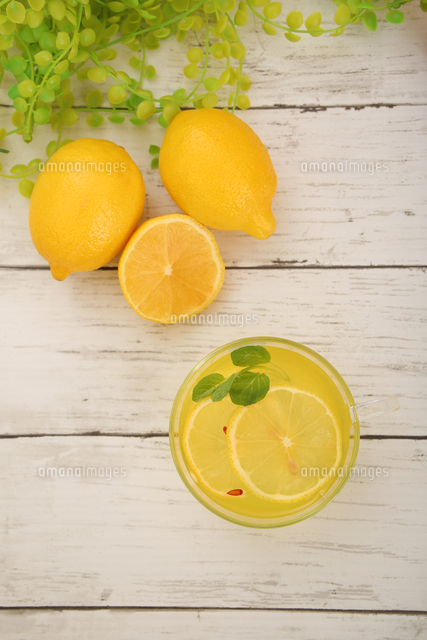 ホットレモネード の写真素材 イラスト素材 アマナイメージズ